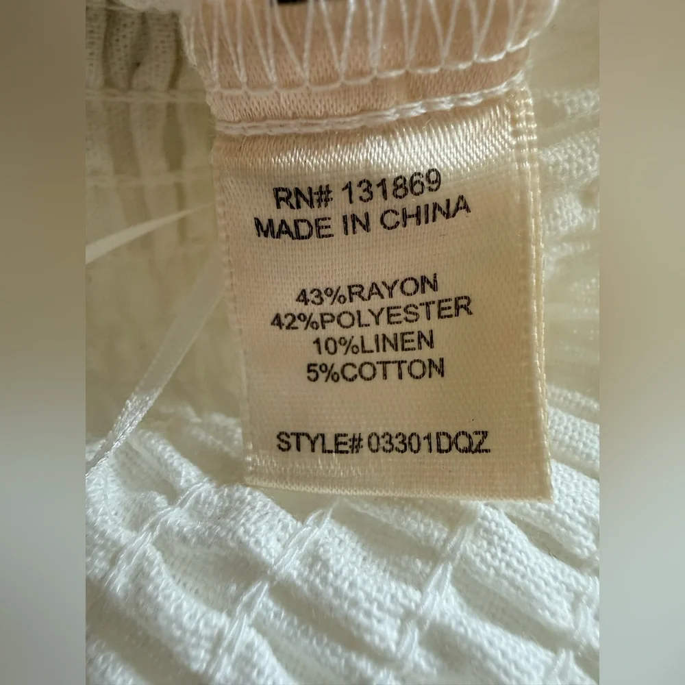 🍒 Evolutionary Cherry & Bow Smocked Crop Top Red and White Size L NWT - Picture 6 of 10